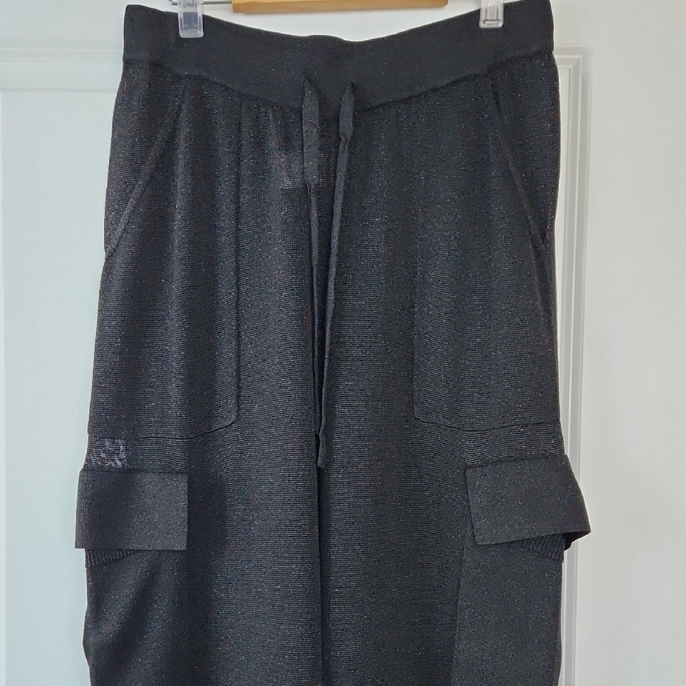 Black Shimmer Jogger Pants, Size XL, newer Worn, Exellent Condition